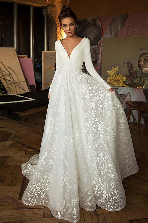 Where to find affordable clearance wedding dresses